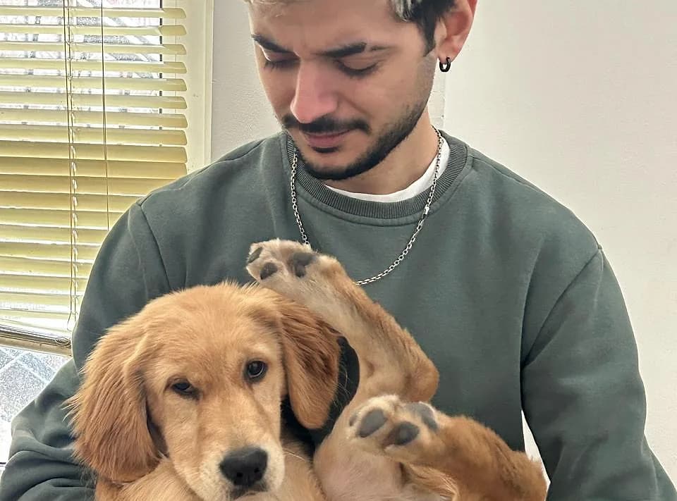 Komandamızdan biri bala itlə